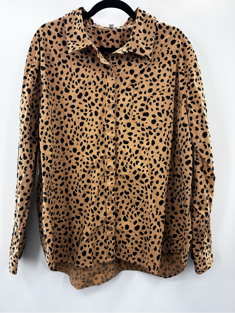 crown & ivy Tan Button-Down Shirt with Brown/Black Spot Print size XXL